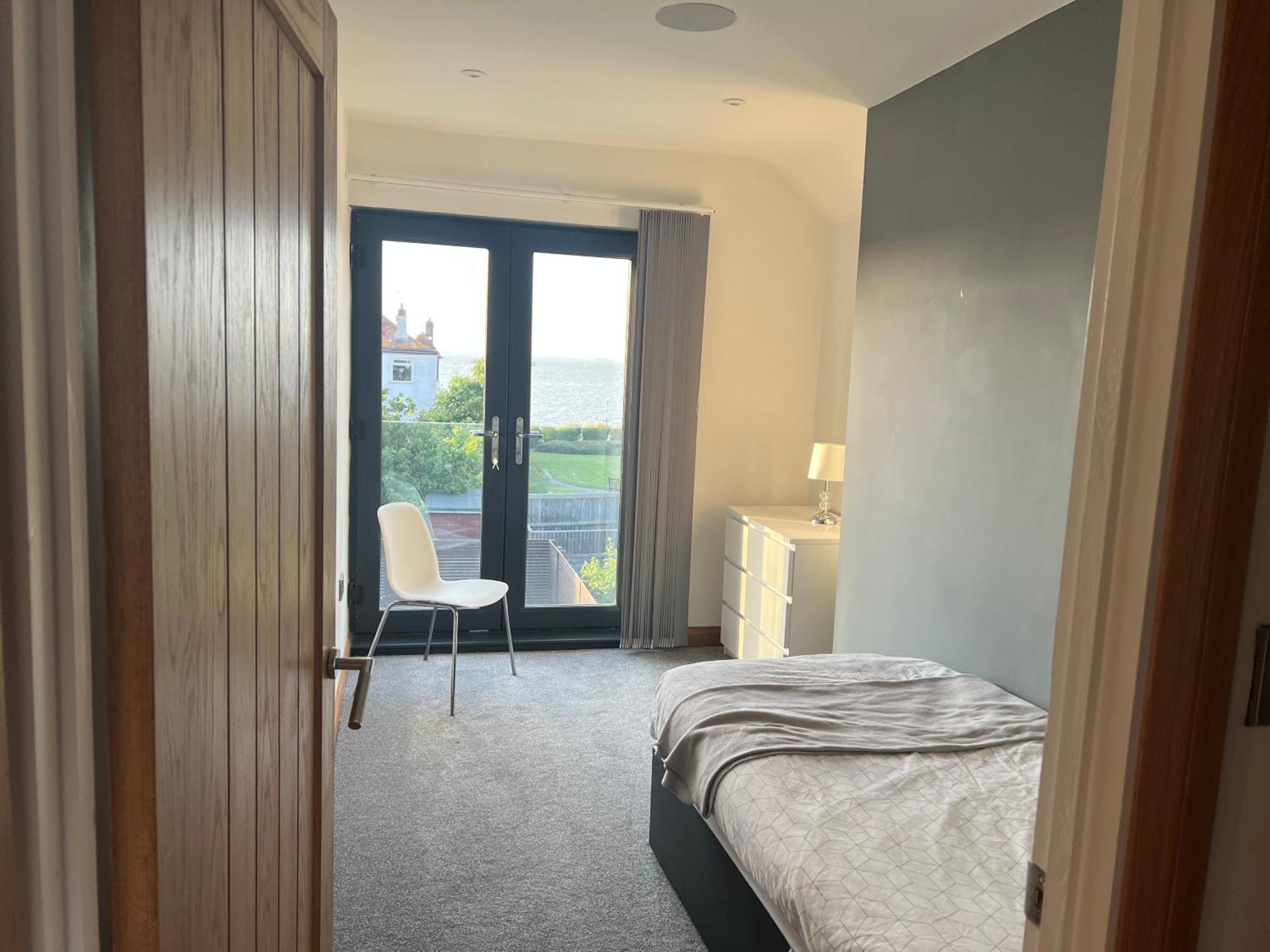Broadway Beach Home With Hot Tub Herne Bay Exteriör bild