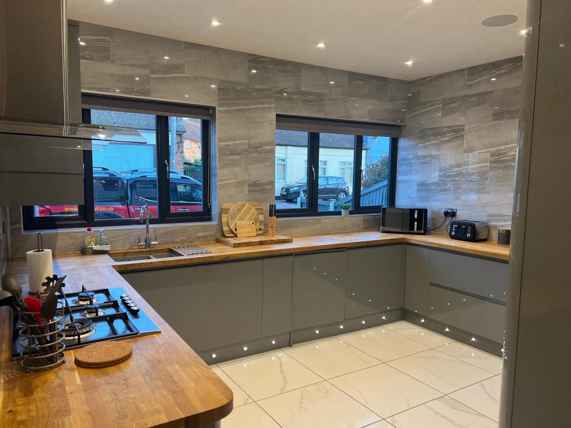 Broadway Beach Home With Hot Tub Herne Bay Exteriör bild